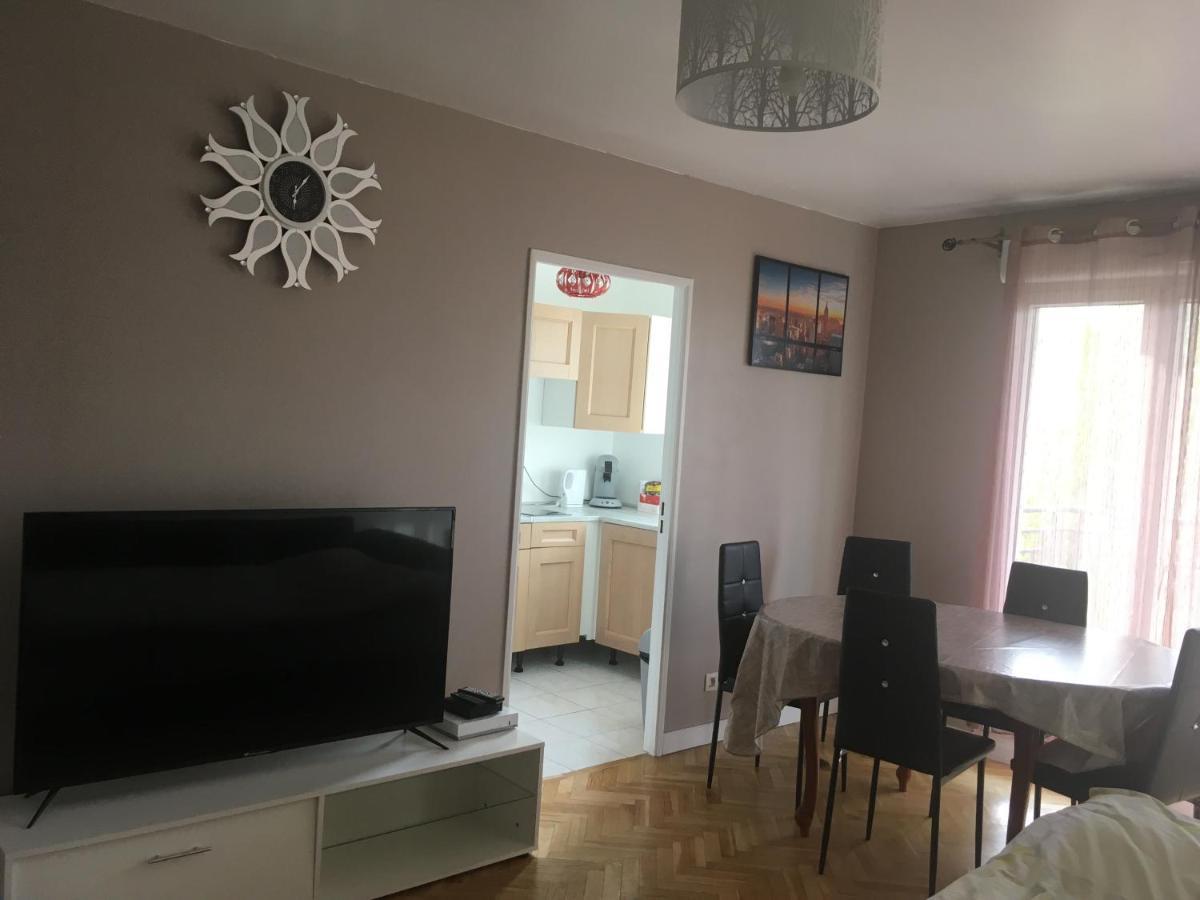 Appartement A Proximite De Disney De Val D Europe Montévrain Exteriér fotografie